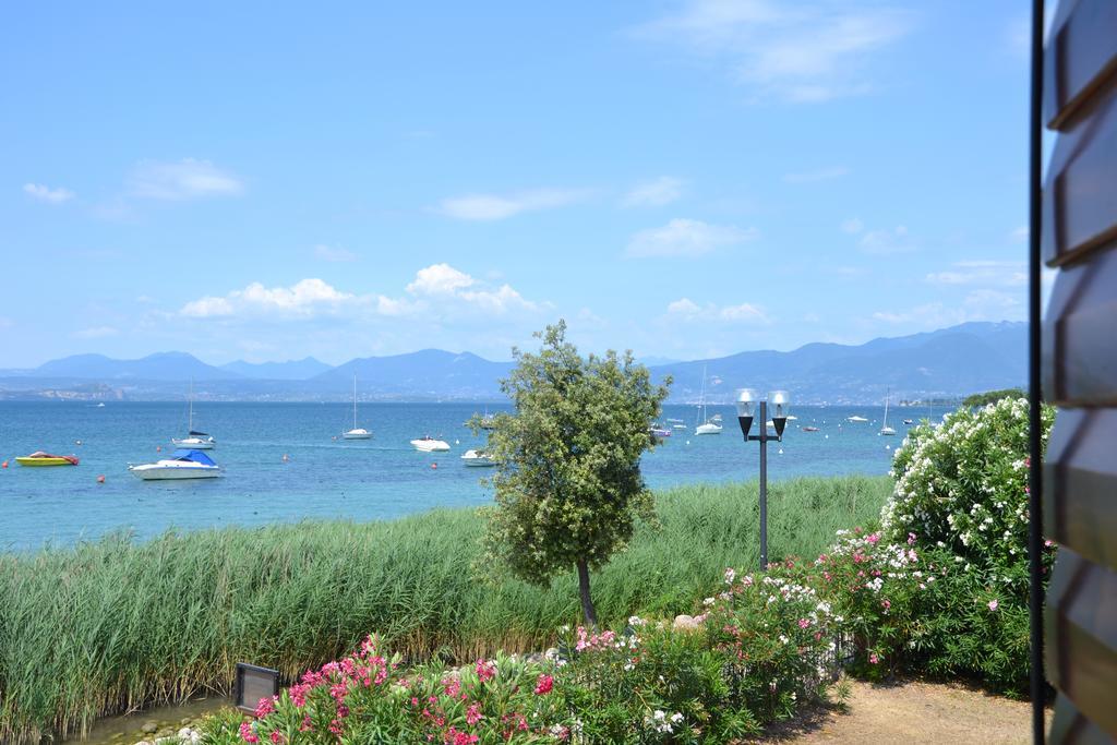 Locanda Le Palafitte Бардолино Стая снимка