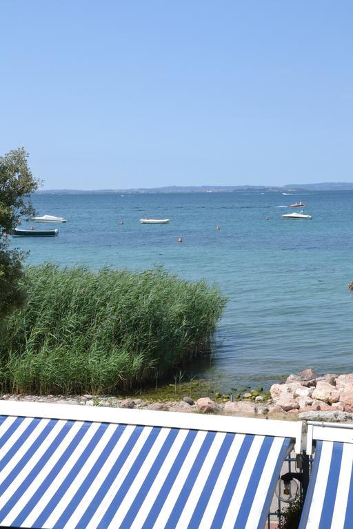 Locanda Le Palafitte Бардолино Стая снимка
